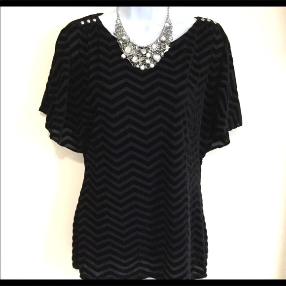 White House Black Market Tops - White House Black Market Burnout Zigzag Shirt